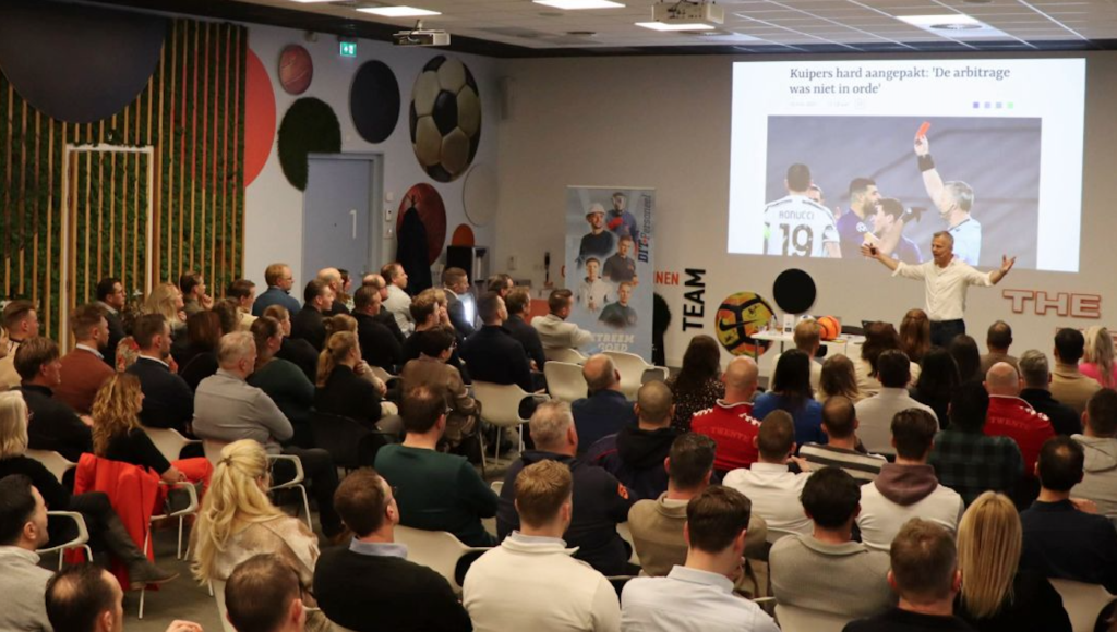 Björn Kuipers als spreker boeken voor een lezing of presentatie. Eenvoudig via VoetbalSprekers.nl!