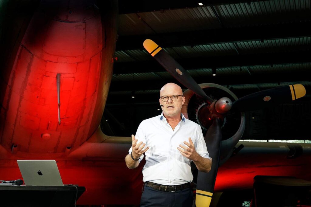 Wilco van Schaik tarief als Spreker voor een Presentatie via VoetbalSprekers.nl